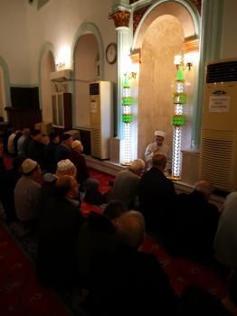 Öğrencilerimiz Karşıyaka Soğukkuyu Camii'nde Teravih Namazı Kıldırdı.